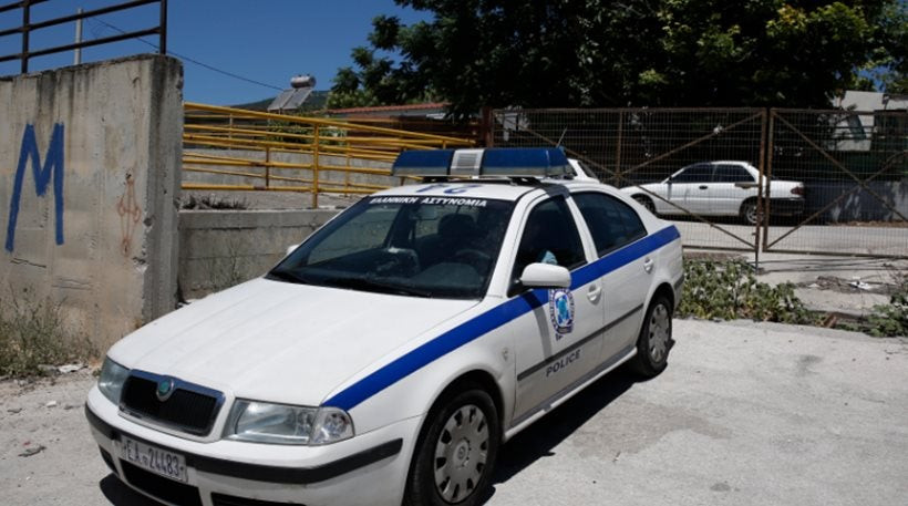 Αυτούς βάλαμε στη χώρα μας: Αλβανός αυνανιζόταν δίπλα σε ανήλικη σε λεωφορείο!